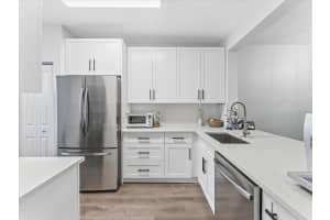 10240 V�a Hibiscus 4, Boca Raton, FL 33428, Boca Raton, FL 33428 - MLS#B26028416