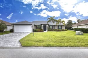 375 Sw Vista Lake Drive, Port St. Lucie, Fl 34953, Port Saint Lucie