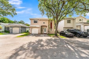 9855 2nd Court, Plantation, FL 33324 - MLS#B26028540