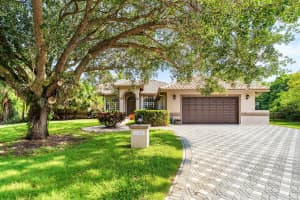 11600 5th Street, Plantation, FL 33325 - MLS#B26028550