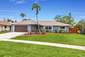 986 Cherry Lane, Wellington, FL 33414 - MLS#B26028565