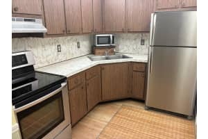 659 Oakland Park Boulevard, Wilton Manors, FL 33311 - MLS#B26028593