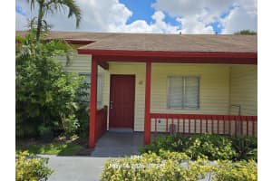 1305 Rosewood Villa Lane, West Palm Beach, FL 33417 - MLS#B26028624