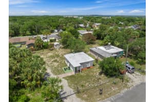 122 Julian Drive, Fort Pierce, FL 34946 - MLS#B26028651