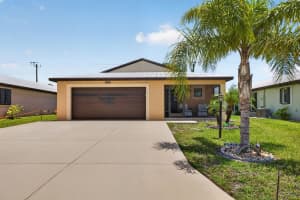 6456 Alemendra Street, Fort Pierce, FL 34951 - MLS#B26028660