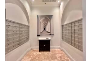 651 Okeechobee Boulevard, West Palm Beach, FL 33401 - MLS#B26028694