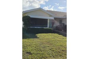 5042 Lakefront Boulevard, Delray Beach, FL 33484 - MLS#B26028708