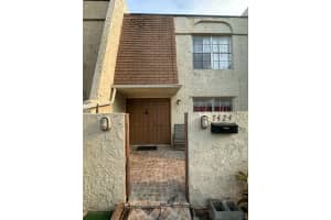 7424 75th Street, Tamarac, FL 33321 - MLS#B26028729