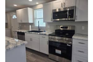 6950 Congress Street, Hobe Sound, FL 33455 - MLS#B26028746
