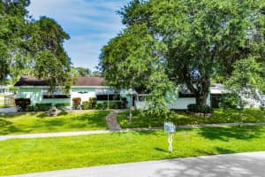 2118 Palma Circle, West Palm Beach, FL 33415 - MLS#B26028773