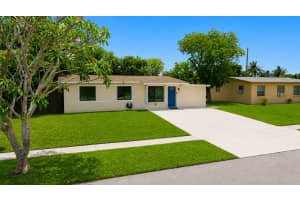 5700 37 Court, Davie, FL 33314 - MLS#B26028782