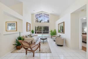 2016 Island Circle, Weston, FL 33326 - MLS#B26028784
