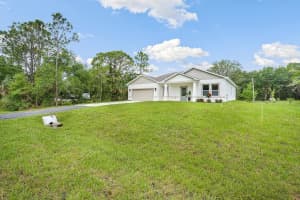 9355 100th Avenue, Vero Beach, FL 32967 - MLS#B26028807