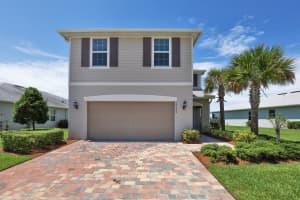 10484 Captiva Drive, Port Saint Lucie, FL 34987 - MLS#B26028813