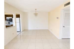 5300 Washington Street, Hollywood, FL 33021 - MLS#B26028814