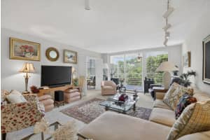 3900 Oaks Clubhouse Drive 410, Pompano Beach, Fl 33069, Pompano Beach