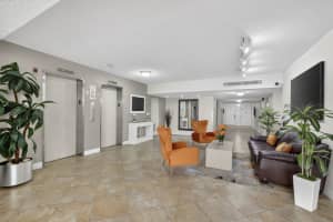 3900 Oaks Clubhouse Drive, Pompano Beach, FL 33069 - MLS#B26028837