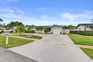 1710 111th Terrace, Pembroke Pines, FL 33026 - MLS#B26028849