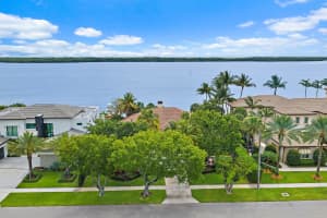 806 Lakeside Drive, North Palm Beach, FL 33408 - MLS#B26028868