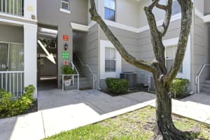 2009 Shoma Drive, West Palm Beach, FL 33414 - MLS#B26028907