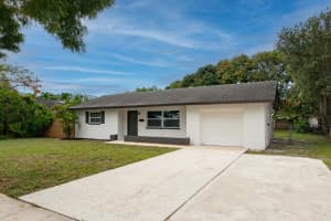 308 Park Avenue, Lake Park, FL 33403 - MLS#B26028943