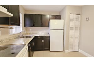416 Lakeside Drive, Margate, FL 33063 - MLS#B26029016
