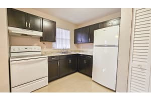 416 Lakeside Drive, Margate, FL 33063 - MLS#B26029016