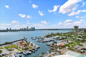 220 Lake Shore Drive, Lake Park, FL 33403 - MLS#B26029046