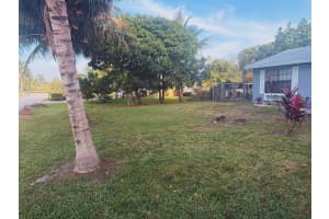 5437 Greenwood Drive, Delray Beach, FL 33484 - MLS#B26029060