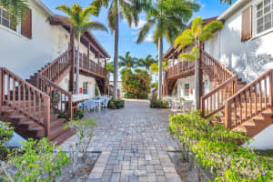 224 Conniston Road, West Palm Beach, FL 33405 - MLS#B26029076