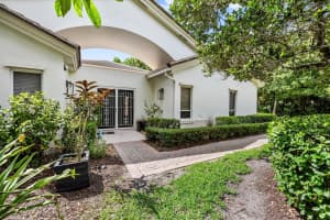 1515 Sawgrass Way, Palm City, FL 34990 - MLS#B26029102