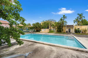 8039 Lake Drive, Doral, FL 33166 - MLS#B26029128