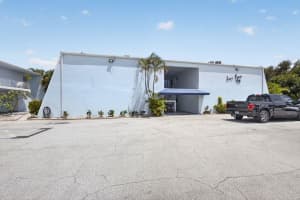 725 Hummingbird Way, North Palm Beach, FL 33408 - MLS#B26029140