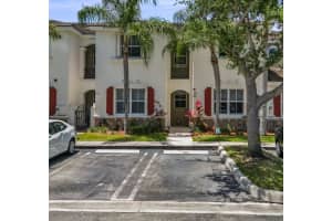 934 42nd Terrace, Homestead, FL 33033 - MLS#B26029141