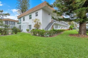 2950 Ocean Boulevard, Stuart, FL 34996 - MLS#B26029148