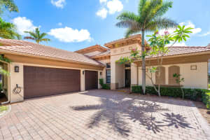 16194 Rosecroft Terrace, Delray Beach, FL 33446 - MLS#B26029159