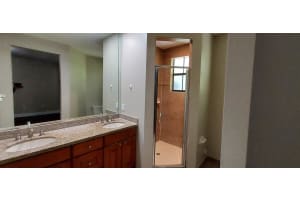 3720 69th Avenue, Miami, FL 33155 - MLS#B26029161