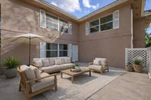 1945 Stratford Way, West Palm Beach, FL 33409 - MLS#B26029166