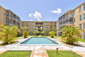 4848 24th Court, Lauderdale Lakes, FL 33313 - MLS#B26029167