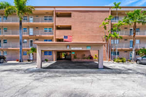 2615 1st Court, Boynton Beach, FL 33435 - MLS#B26029205