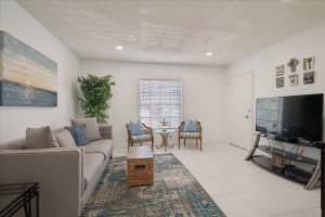 2210 67th Street, Fort Lauderdale, FL 33308 - MLS#B26029243