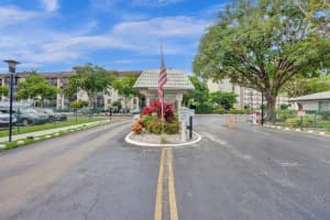 5860 NW 44th St APT 314, Lauderhill, FL 33319, - MLS#B26029261