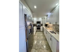 5600 Flagler Drive, West Palm Beach, FL 33407 - MLS#B26029291