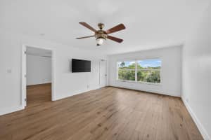 6570 Royal Palm Boulevard, Margate, FL 33063 - MLS#B26029361