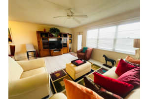 4038 Berkshire B 4038, Deerfield Beach, FL 33442, Deerfield Beach, FL 33442 - MLS#B26029367