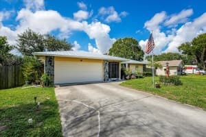 716 Evergreen Terrace, Port Saint Lucie, FL 34983 - MLS#B26029397