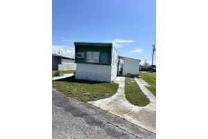 2023 St Lucie Boulevard, Fort Pierce, FL 34946 - MLS#B26029402