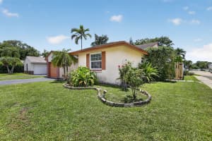 13970 Oaklawn Place, Davie, FL 33325 - MLS#B26029407