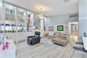 8210 Saint Johns Court, Wellington, FL 33414 - MLS#B26029412