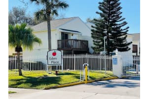 637 Executive Center Drive, West Palm Beach, FL 33401 - MLS#B26029425